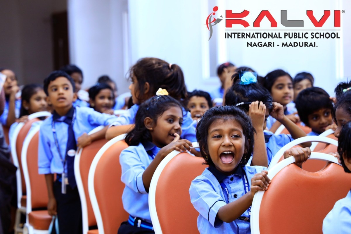 World Book sessions on Daphne's Grand pa with Daphne and Granny