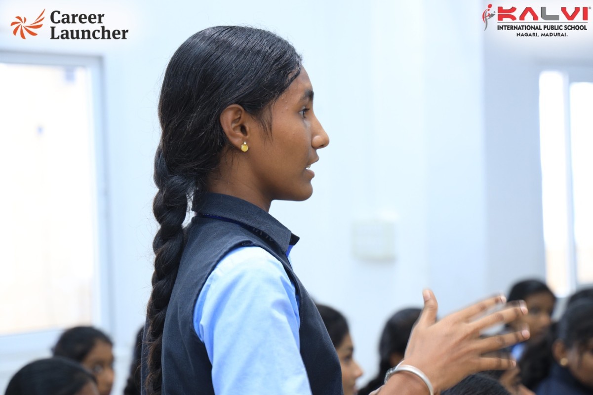 Career Launcher Educate Ltd., as the Chief Guest for an enlightening Orientation Session on CUET, CLAT & IPMAT  - KIPS, Nagari